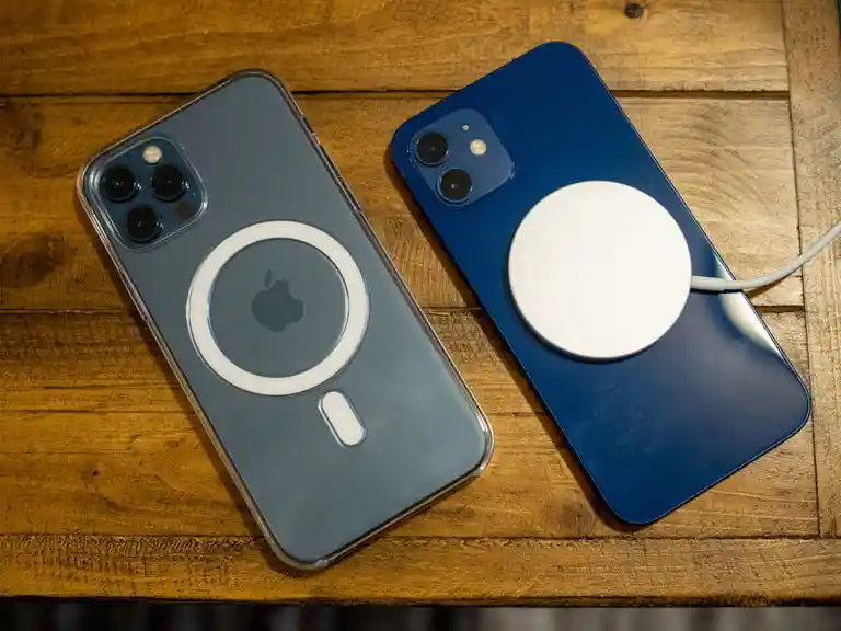 What is the best fast charger for Iphone..